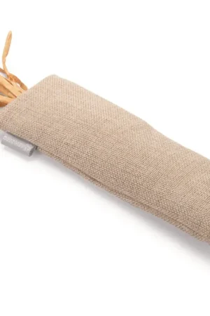 Speciale Aanbieding Beeztees Catnip Kussen Zac - Kattenspeelgoed - Beige - 33 cm